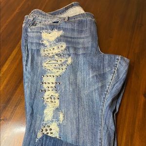 Torrid Cropped Distressed Studded Jeans Size 28